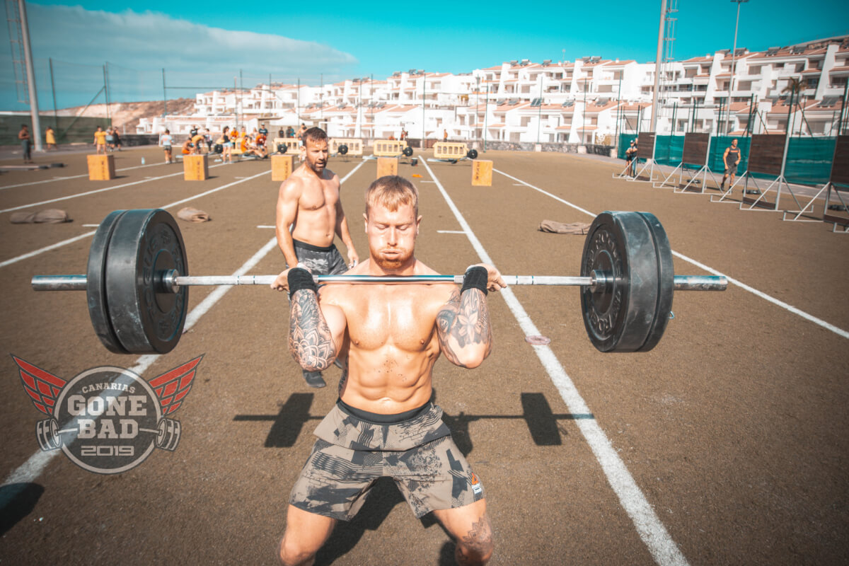 front squatting